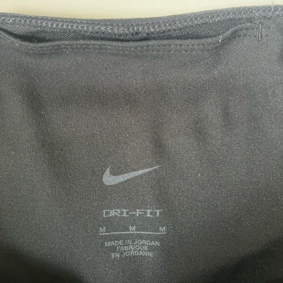 Nike One Dri-FIT Mid-Rise Capri Leggings Black Size M - Picture 3 of 9